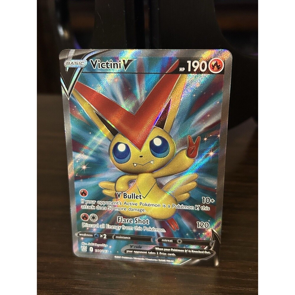 Pokemon TCG Victini V 144/163 Battle Styles Ultra Rare Full Art Holo English NM